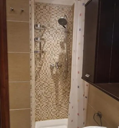 1-zimmer In Mit Gemeinschaftspool *