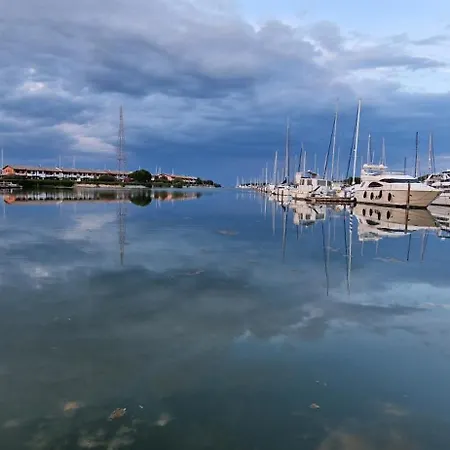 1-zimmer In Mit Gemeinschaftspool Apartment *